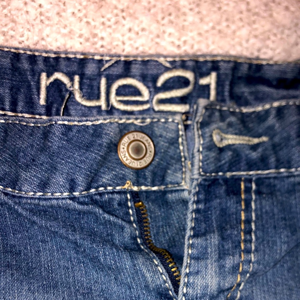 Rue21 Jean shorts size 3/4